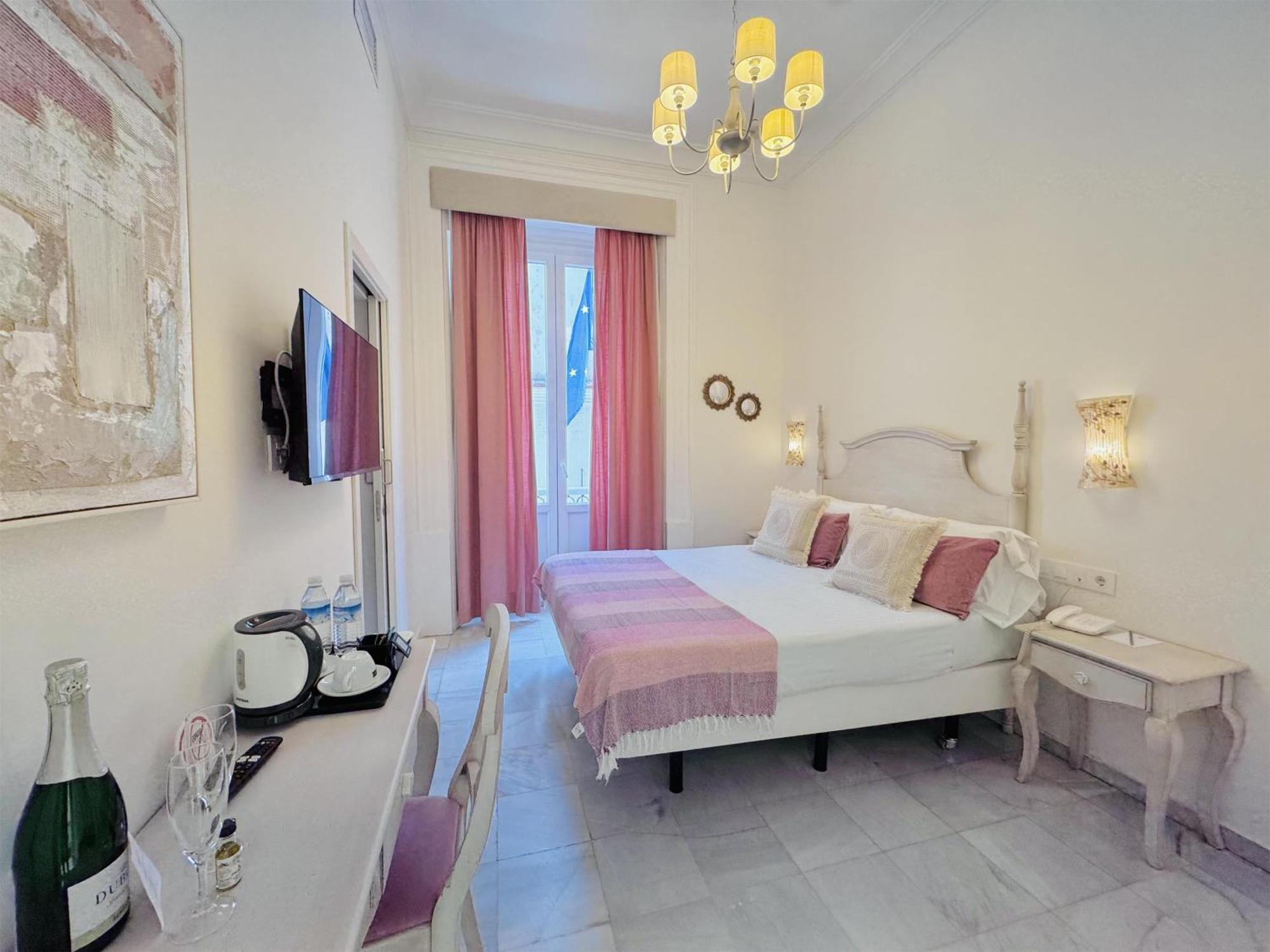 Double or Twin Room Balcony